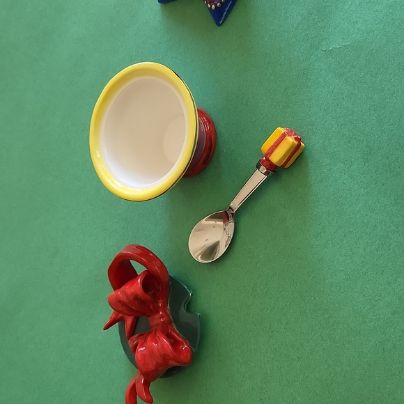 NWOT  shoe/christmas themed creamer/sugar bowl (4 pc) - Picture 5 of 8